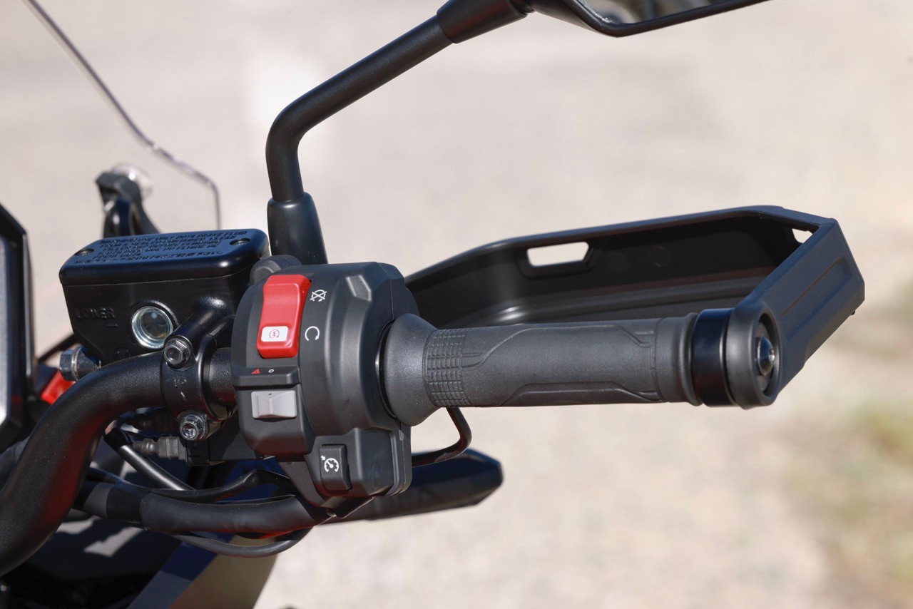 Prova Honda CB 1000 GT: il meglio dei due mondi